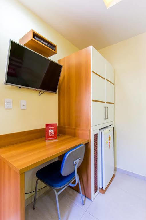 Zen Ferreira Viana 3* Rio de Janeiro